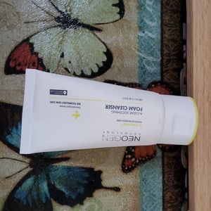 Neogen Dermalogy A-Clear Soothing Foam Cleanser